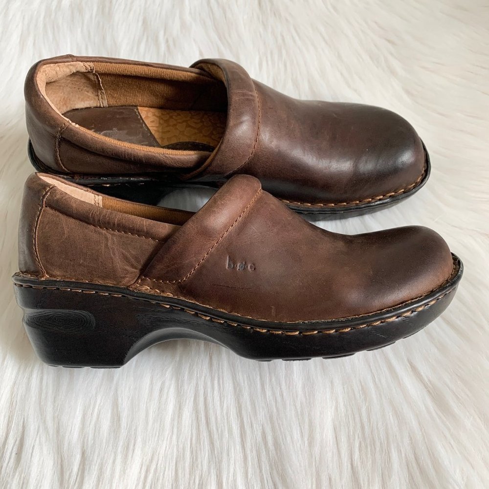 NWOT BOC Clogs 10